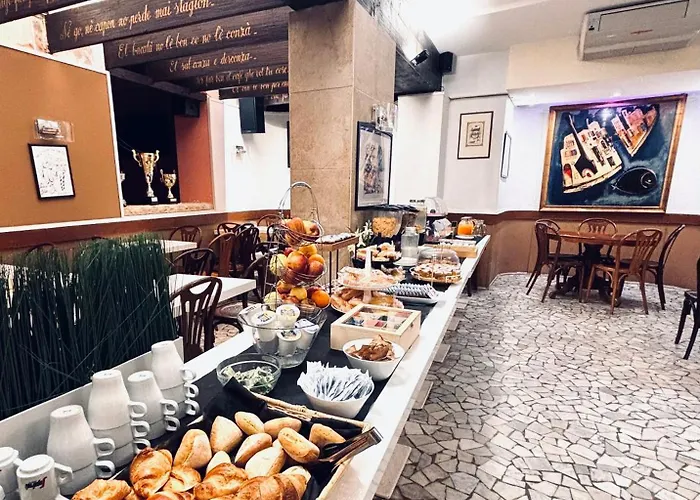 Hotel Al Graspo De Ua 3*